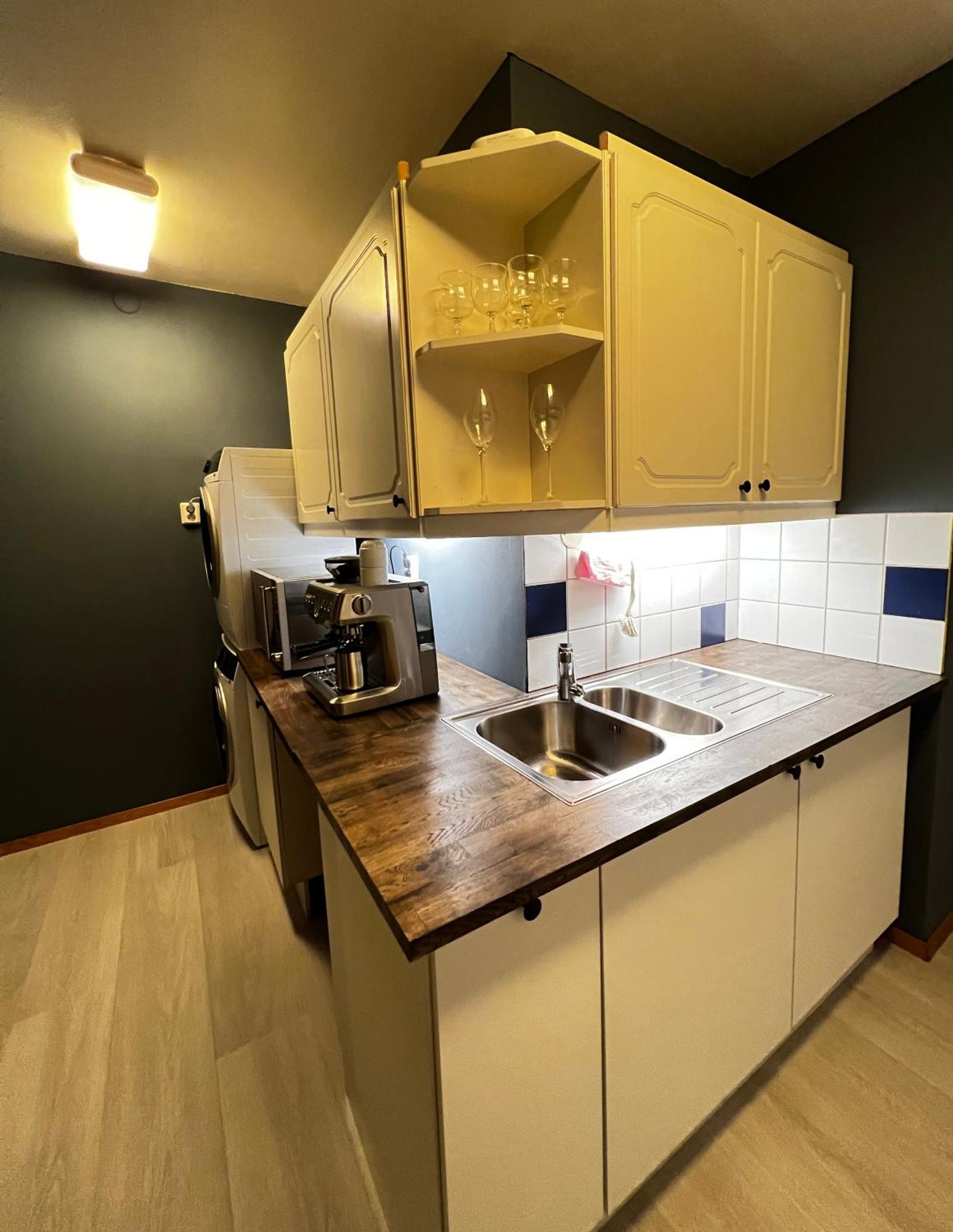 Luxury Service Apartment By Chanya Ålesund المظهر الخارجي الصورة